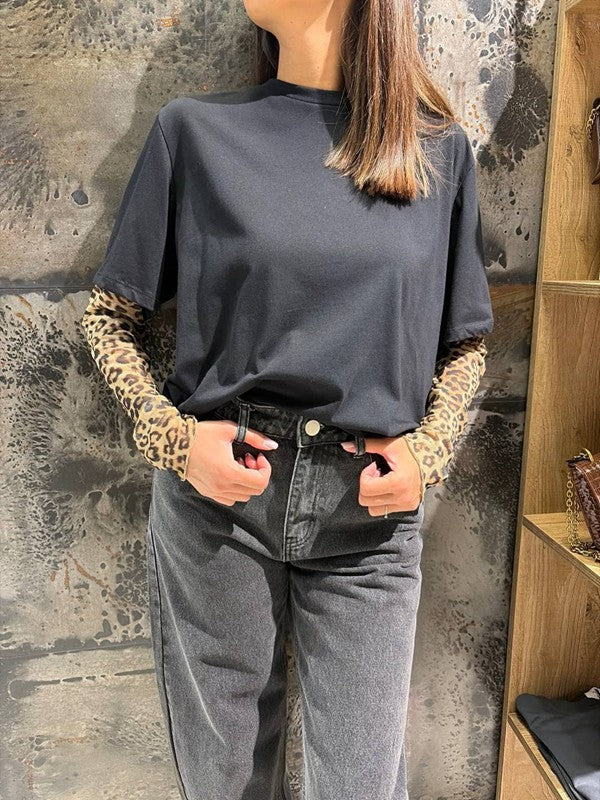T-SHIRT LEONIE
