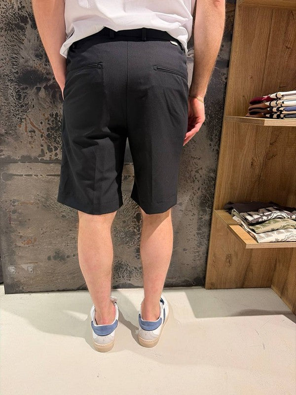 BERMUDA TUMMUS