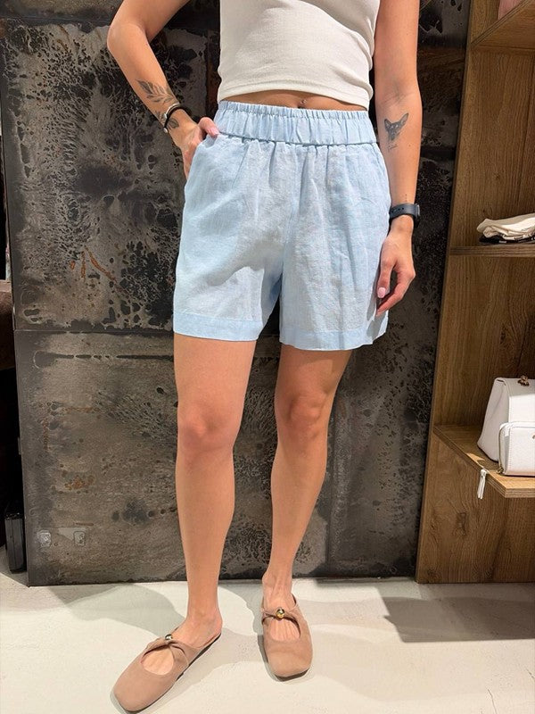 SHORT LILA