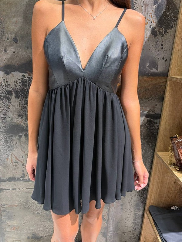CLIO DRESS