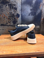 SNEAKERS HARBOR