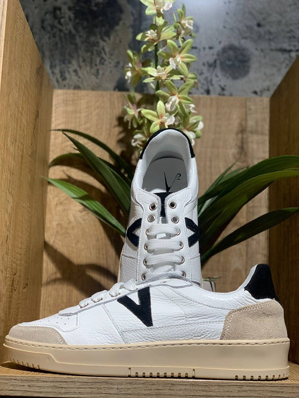 SNEAKERS SIRIUS