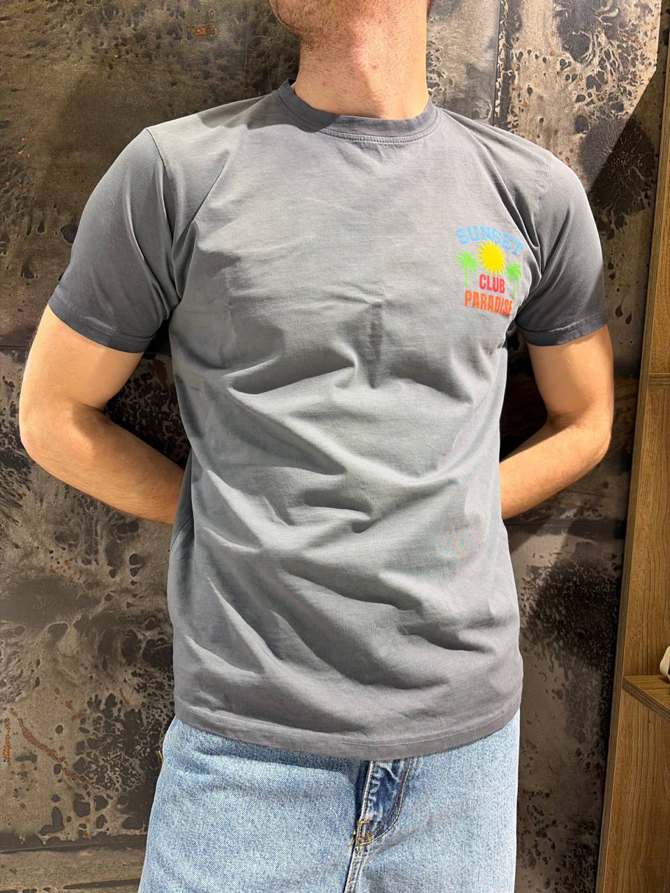 T-SHIRT SUNSET CLUB