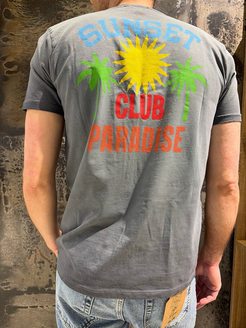 T-SHIRT SUNSET CLUB