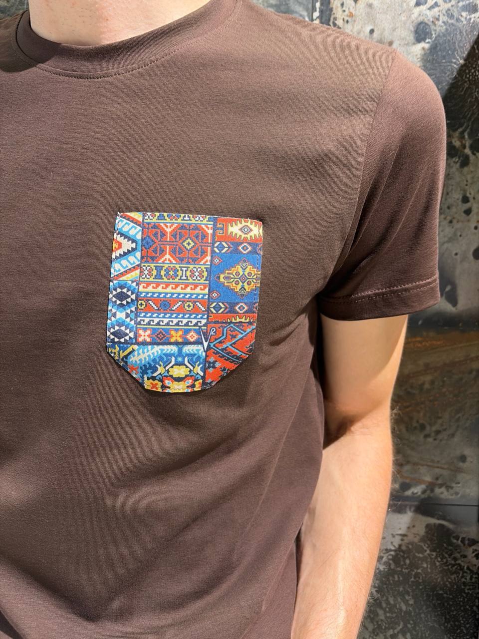 TSHIRT SHAWN