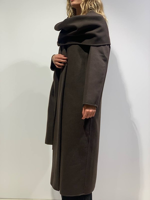 FAF5C78F8A27B980C5414A3CE3D85C96_ Cappotto flake