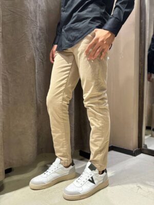 A19C0EAF3A0F2CF08C8062F6127FF06D_ Pantalone meek